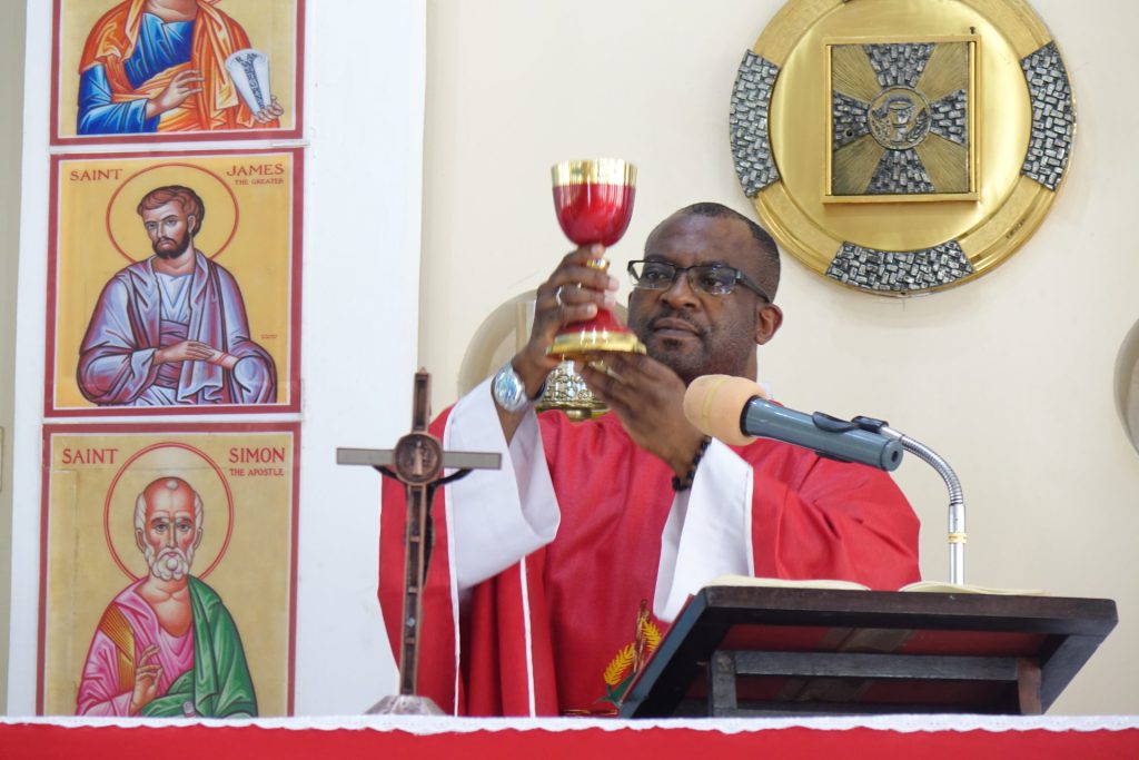 Commissioning Mass led by Fr. Ismael Matambura